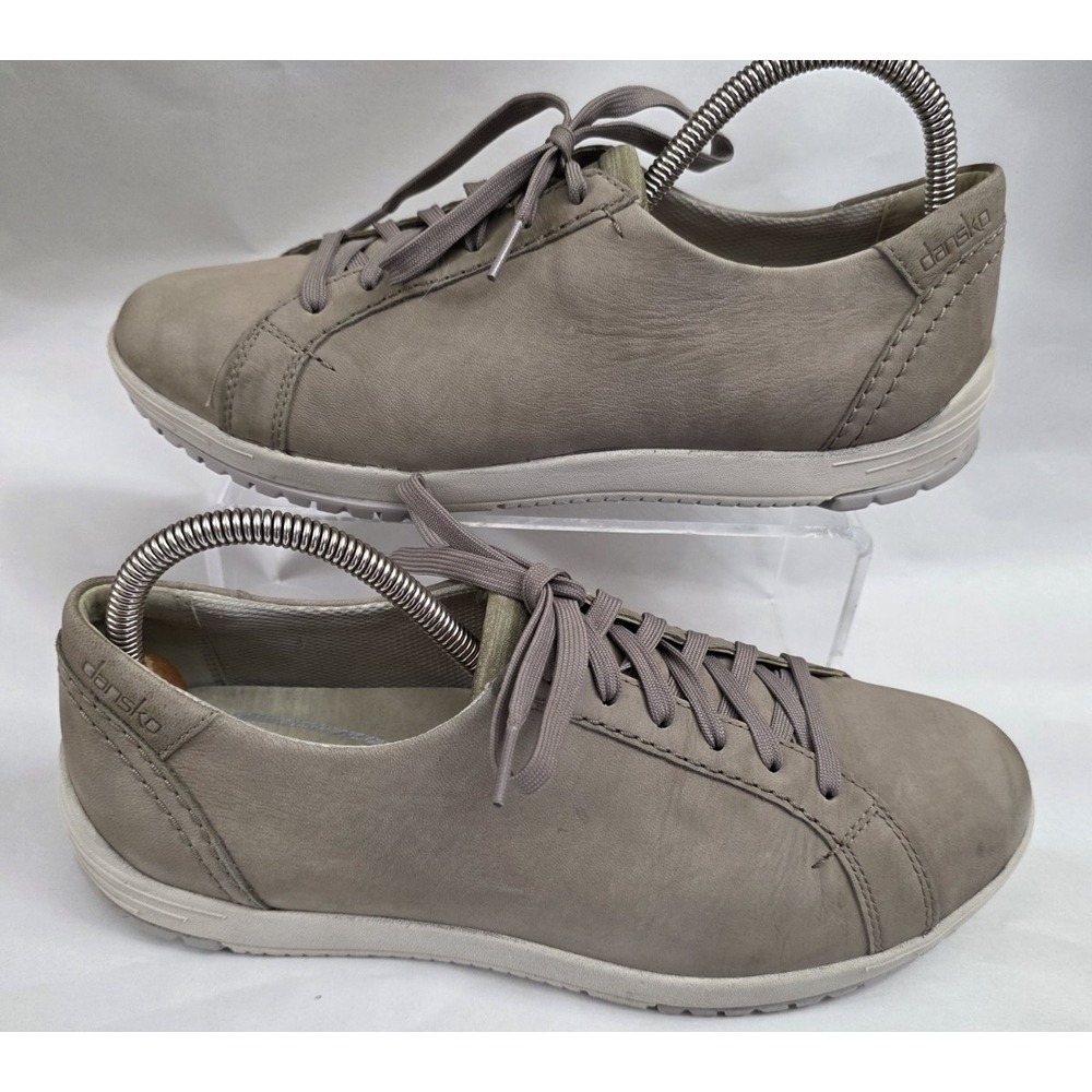 Dansko (Sz 41) Leela Taupe Waterproof Leather Sneaker womens